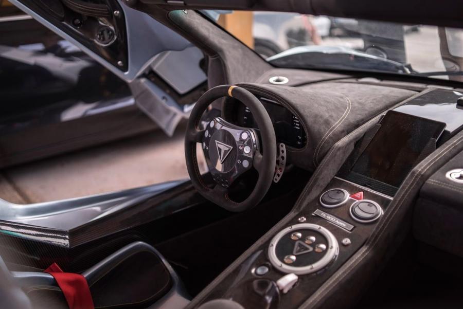 Интерьер Tushek TS 900 H Apex 2019 года  (фото 2 из 24)